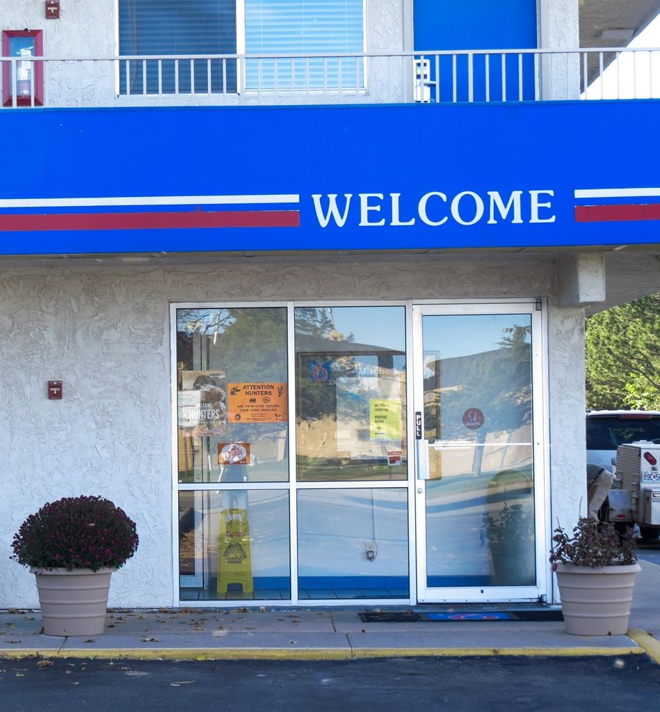 Motel 6-Mitchell, Sd Екстериор снимка