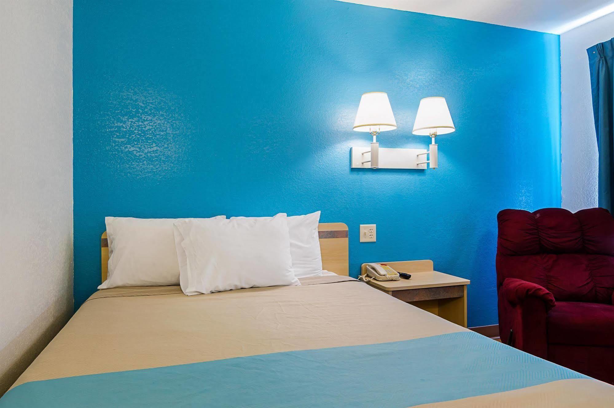 Motel 6-Mitchell, Sd Екстериор снимка